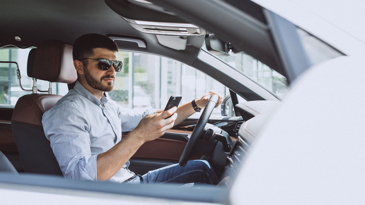 How to Stay Positive While Driving After a Crash - Featured Image